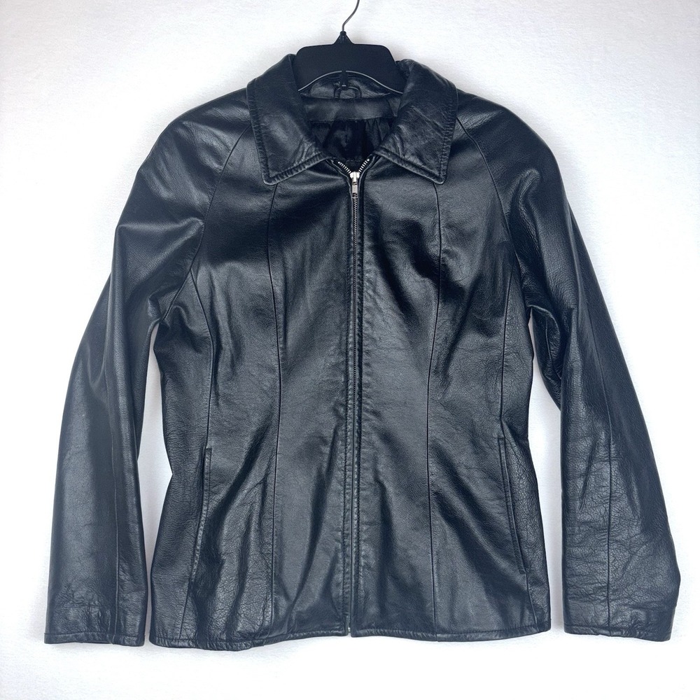 Wilson’s Black Leather Jacket Women’s Size Medium Soft Classic Short Length Zip
